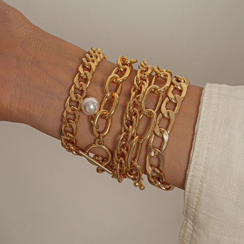 Bracciali A Catena Dorata Con Perla Artificial Imitazione Chiusura A Gancio Ferro Alluminio Lega Geometrico Vintage Moda Per Donna