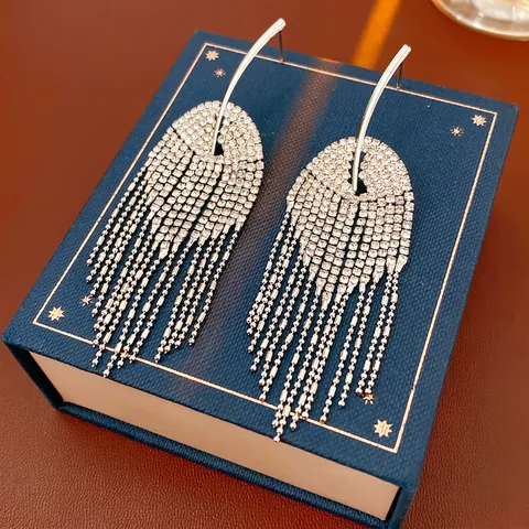 Elegant Long Tassel Drop Earrings Copper Rhinestone Inlaid With Silver Earring Post Luxury Fashion Women Dangle Jewelry