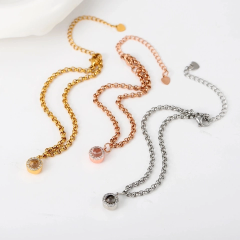 Stainless Steel Projection Bracelet Round Pendant With Rhinestones And Heart Charm Romantic Gift For Women