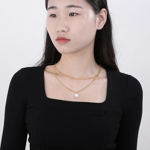 Collar De Doble Capa De Acero Inoxidable Con Colgante De Perla Artificial De Concha Barroca Cadena De Clip Joyería De Moda Para Mujer