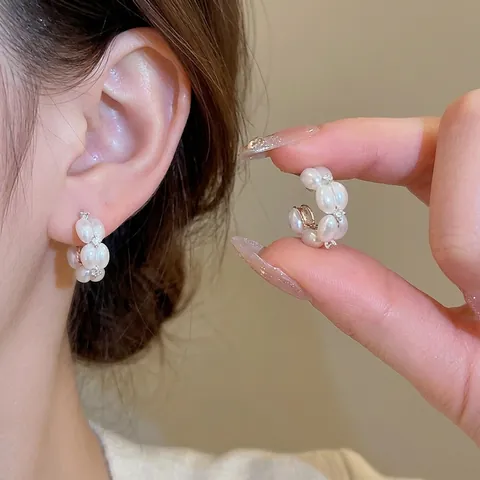 C Shape Artificial Pearl Stud Earrings Alloy Rhinestone Elegant French Vintage Jewelry For Women With Silver Earring Post