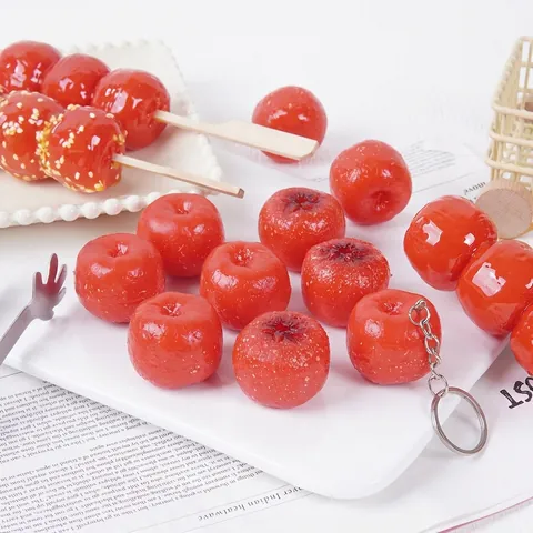Realistic Simulation Hawthorn Fruit Keychain Resin PVC Tanghulu Food Model For Handbag Decor Novelty Ornament Gift