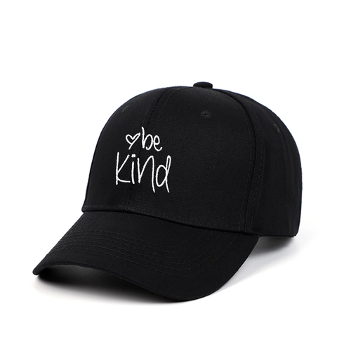 Unisex Μαύρο Βαμβακερό Καπέλο Μπέιζμπολ Be Kind Κέντημα Σχέδιο Καρδιά Ρυθμιζόμενο Αθλητικό Καπέλο Ήλιου Για Άνδρες Γυναίκες