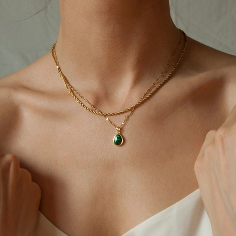 Stainless Steel Double Layer Necklace With Green Water Drop Natural Stone Pendant Clavicle Chain For Women Vintage Style