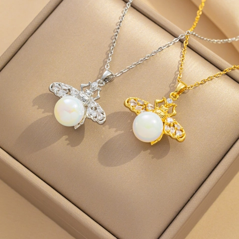 Collana Con Ciondolo Ape E Perla Artificial Acciaio Al Titanio Strass Elegante Minimalista Gioielli Per Donne