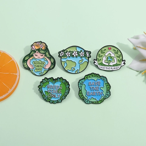Lot de Broches en Émail Série Jour De La Terre Dessin Animé Save The Earth Mother Earth Day Badge en Alliage Accessoires de Broche Écologiques