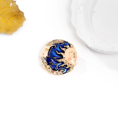 Sun Moon Face Round Brooch Pin Alloy Enamel Retro Vintage Celestial Jewelry Apparel Accessory Ornament