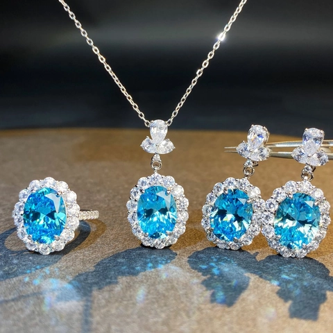 Lussuosi Orecchini a Bottone in Argento Sterling 925 Ovale Blu Acquamarina Rosso Corindone Con Strass Eleganti Gioielli da Donna
