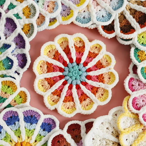 Handgemaakte Gehaakte Onderzetters Gradiënt Kleur Bloemvorm Wollen Placemats Hittebestendige Tafeldecoratie