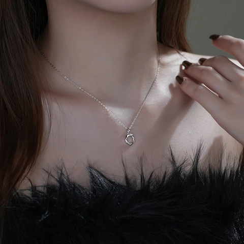 Mobius Ring Ketting S925 Sterling Zilver Gegolfde Ronde Cirkel Hanger Minimalistische Elegante Sleutelbeen Ketting Sieraden