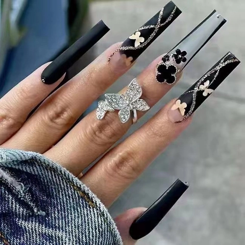 Lussuose Unghie Finte a Pressione Francesi Con Colla Design Dolce Cuore Farfalla Strass Perle Unghie Decorative Per Donna Manicure Fai Da Te