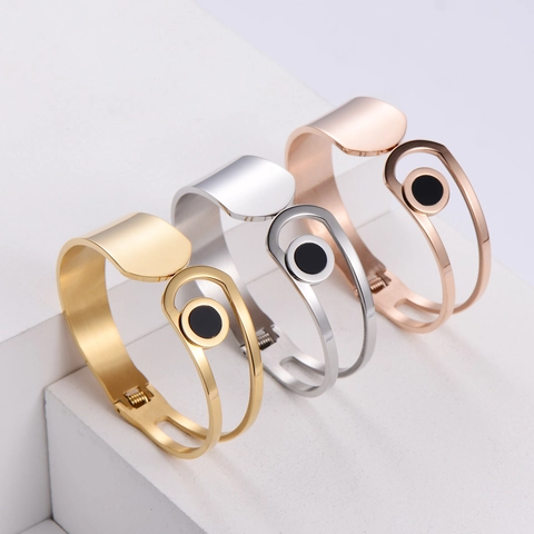 Bracciale Rigido Geometrico Minimalista In Acciaio Inossidabile 316 Polsino A Forma Di C Asimmetrico Con Gioielli In Smalto Nero