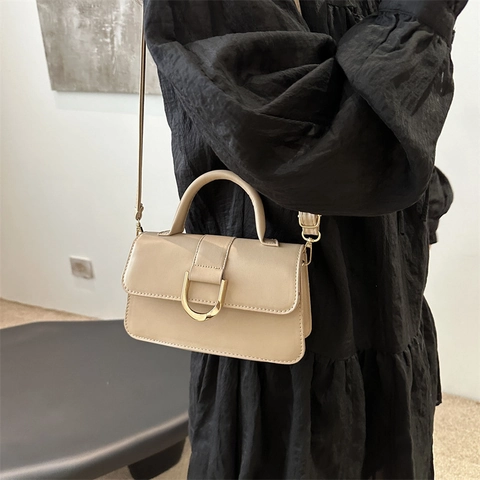 Retro PU Leather Crossbody Bag Women Small Square Handbag Gold D-Ring Buckle Adjustable Shoulder Strap Daily Chic Style