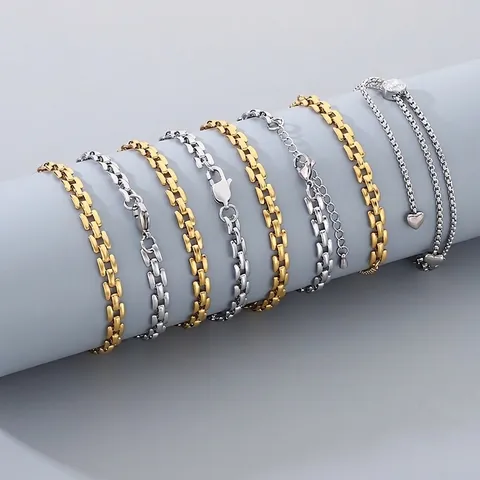 304 Stainless Steel Bracelet Women 18K Gold Plated Checkered Watchband Chain Minimalist Jewelry With Heart Charms Adjustable