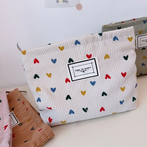 Cord Kosmetiktasche Herz Stickerei Reißverschluss Tragbare Reise Kulturbeutel Make Up Tasche Organizer Damen
