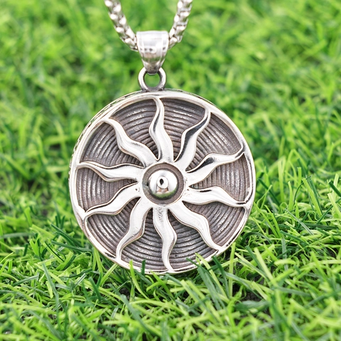Nordic Sun Totem Pendant Necklace Stainless Steel Round Sunburst Vintage Mythology Style Jewelry Men Women