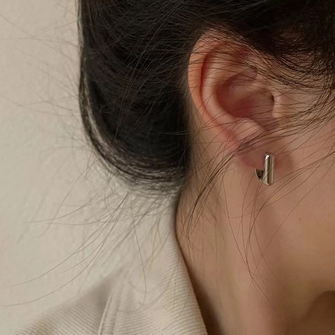 Geometric U-Shape Hoop Earrings Titanium Steel 14K Gold Plated Minimalist Tarnish Free Non-fading Fashion Jewelry For Women