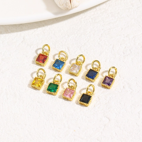 Pendente Quadrato In Zirconia Rame Placcato Oro 18K Mini Charm Geometrico Per Creazione Gioielli DIY Collana Braccialetto Accessorio