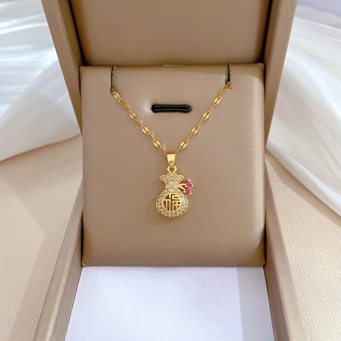 Collier Pendentif Sac d'Argent en Acier Titane Or Caractère Fu Design Creux Strass Chaîne de Clavicule Bijoux pour Femmes