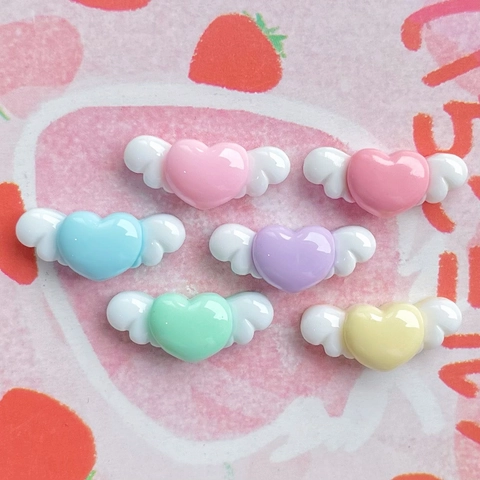 Mini Dijes Resina Corazón Con Alas Color Macaron Accesorios DIY Para Funda Teléfono Horquilla Joyería Estilo Dulce