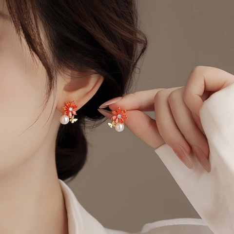 Blumen Ohrstecker Mit Orangenem Zirkonia Schmetterling Und Künstliche Perlenanhänger Silberner Ohrstift Eleganter Schmuck Damen