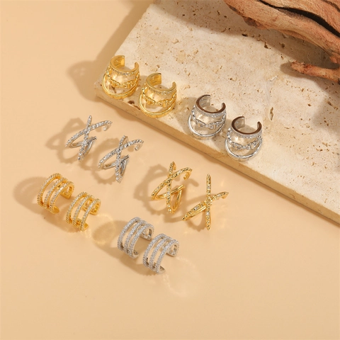 Orecchini Ear Cuffs A Triplo Strato In Forma Di X Zirconi Rame Placcato Oro Senza Buco Per Donna Gioielli Minimalisti