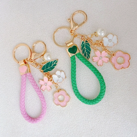 Koreanischer Stil Legierung Blume Blatt Schlüsselanhänger Mit Strass Künstliche Perle Emaille Anhänger Tasche Charme Für Damen Mädchen Geschenk Auto Zubehör