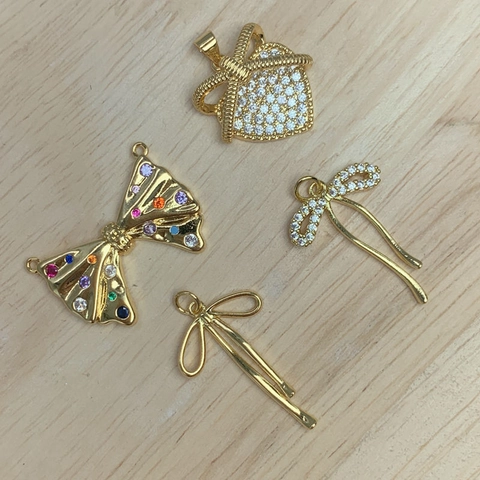 Pendants Noeud Coeur Cuivre Plaqué Or 18K Micro Zircon Accessoires Bijoux DIY Pour Collier Bracelet Femmes