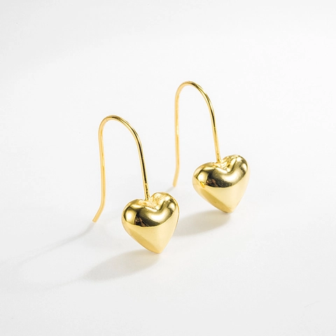 Pendientes Colgantes de Corazón de Plata de Ley 925 para Mujer Estilo INS Coreano Lujo Ligero Pendientes de Corazón Bañados en Oro 18k
