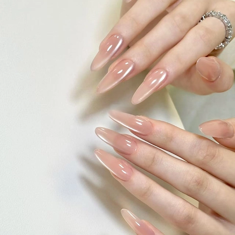 Uñas Postizas Press On Forma De Almendra Ojo De Gato Brillante Nude Avena Plástico ABS Uñas Artificiales Manicura Mujer
