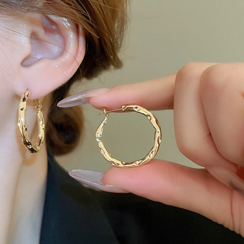 Orecchini A Cerchio Texturizzati Irregolari Martellati Cerchio Lava Lega Con Perno In Argento Gioielli Minimalisti Per Donna