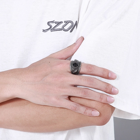 Anillo Punk Gótico Para Hombre De Acero Inoxidable Con Gran Cristal Negro Y Relieve De Calavera Joyería Retro