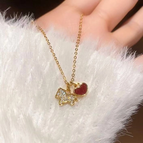 Collar De Clavícula De Moda Cobre Circón Tachonado Cachorro Y Corazón Rojo Doble Colgante Para Mujeres Accesorio Elegante Versátil