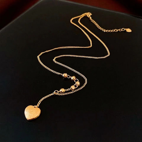 Collar Con Colgante De Corazón De Cobre Chapado En Oro De 18K Textura Cepillada Cuentas Facetadas Joyería Minimalista Simple Para Mujer
