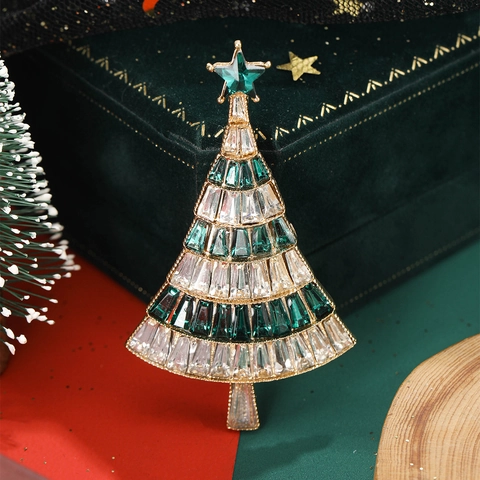 Christmas Tree Brooch Alloy Rhinestone Sparkling Holiday Corsage Pin For Women Winter Coat Apparel Decoration