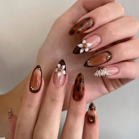 Almond Press On Nails Leopard Print 3D White Flower Gold Beads Decoration French Style Brown Nude False Nails