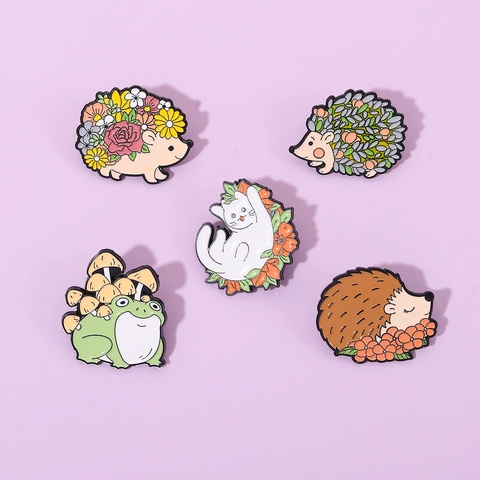Lindos Broches De Esmalte De Animales Aleación Erizo Gato Rana Champiñón Flor Insignia Decorativa Joyería Regalo Niños
