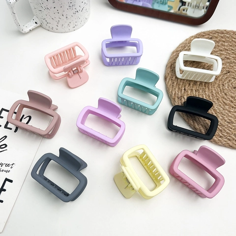 Korean Frosted Square Hair Claw Clips Minimalist Matte Hollow Shark Clips Geometric Plastic Hairpins For Women Daily Accessories