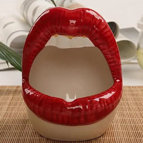 Creative Lip Shaped Ceramic Ashtray Sexy Red Mouth Desktop Decoration Art Piece For Living Room Office