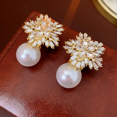Orecchini Pendenti A Fiore Con Strass E Perno In Argento Lega Perla Artificial Sintetica Gioielli Eleganti