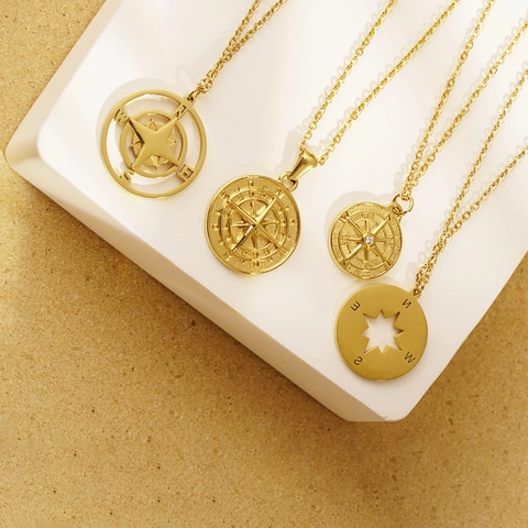 Compass Pendant Necklace Stainless Steel Compass Rose Jewelry Retro Punk Style Nautical Traveler Gift For Men Women