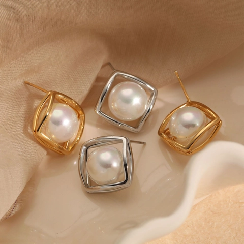 Square Geometric Artificial Pearl Stud Earrings 316 Stainless Steel PVD Gold Plating Waterproof Hypoallergenic Elegant Accessory For Women