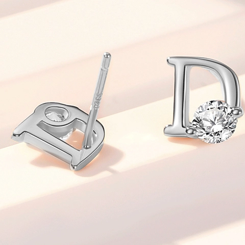Orecchini a Bottone con Lettera D in Argento Sterling 925 con Strass per Donna Gioielli Galvanici con Pietra Rotonda Intarsiata Regalo