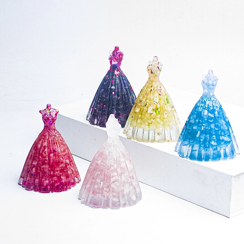 Naturkristall Stein Harz Prinzessinnenkleid Figur Handgefertigte Kleid Mannequin Schreibtisch Ornament Haus Deko Ästhetisches Geschenk