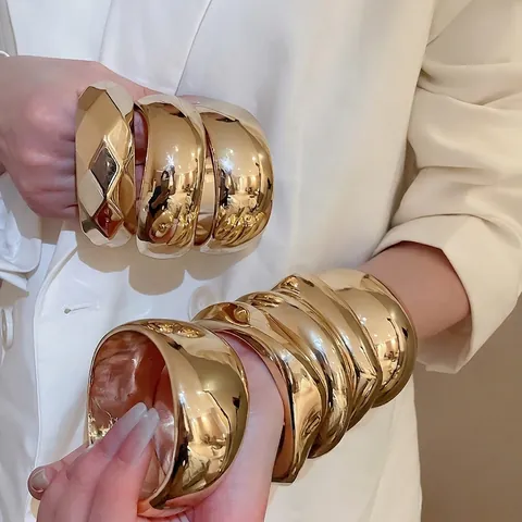 Brazalete Geométrico Acrílico Tono Dorado Grueso Ancho Irregular Facetado Redondo Cuadrado Joyería Moda Minimalista Mujeres