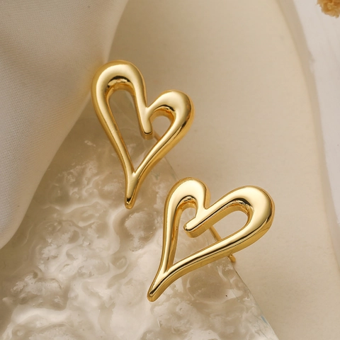 Heart Stud Earrings With 18K Gold Plated Copper Imitation Artificial Pearl Zircon Love Letter Design Fashion Jewelry For Women