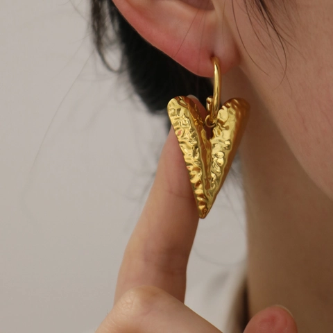 Herz Ohrstecker 18K Vergoldeter Edelstahl Gehämmert Textur Vintage Ins Stil Mode Schmuck Für Frauen