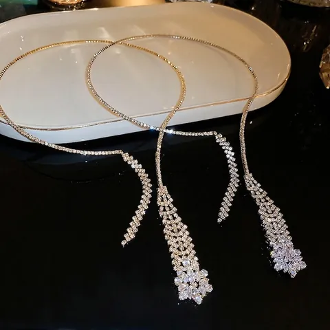 Asymmetrische Quasten Choker Halskette Legierung Mit Zirkonia Strass Y-Form Elegante Schlüsselbein Kette Schmuck Damen