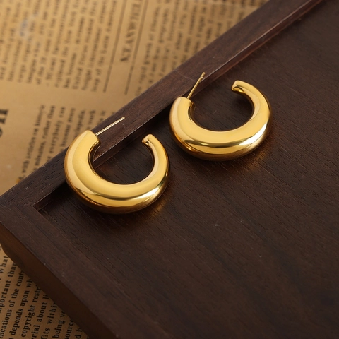 Titanium Steel Chunky C-Shape Hoop Earrings For Women Gold Plated Minimalist Geometric Irregular Hoop Earrings Jewelry