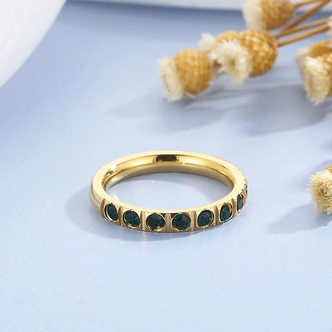 Anello Impilabile in Acciaio al Titanio Arcobaleno Strass per Donna Fascia Sottile da 3mm Colore a Contrasto Gioielli di Lusso